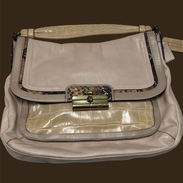 COACH 코치 가죽 숄더백 / 크로크 엠보 가죽 (정품)