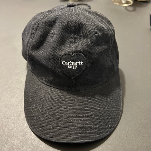 칼하트wip 볼캡