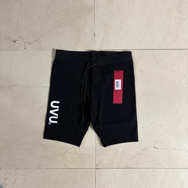 UVU Half Tights Black