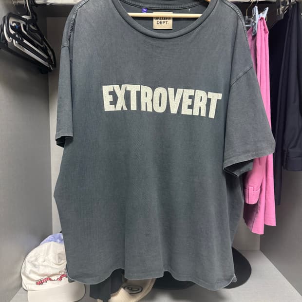 갤러리 디파트먼트 extrovert art that kills 반팔 xl