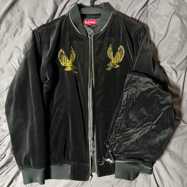 슈프림 벨벳 독수리 봄버 블랙 M