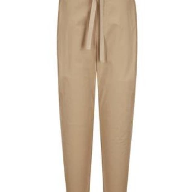 일꼬르소 원턱 밴딩 베이지 스트링 팬츠 