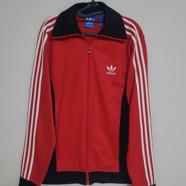 아디다스 유로파 져지 코르티스 건호