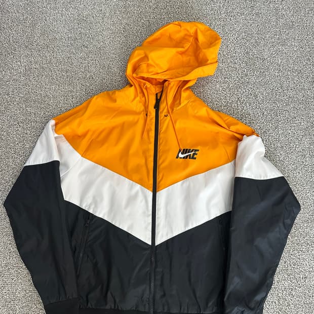 나이키 바람막이