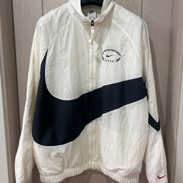 나이키 신형 빅스우시 바람막이 나일론 우븐 트랙 자켓