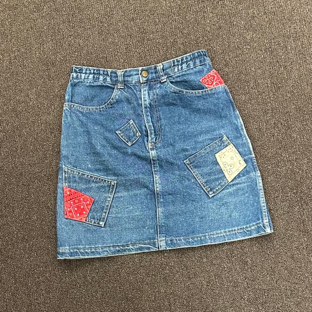OS)Meli Melo vintage 패치워크 데님 미니 스커트