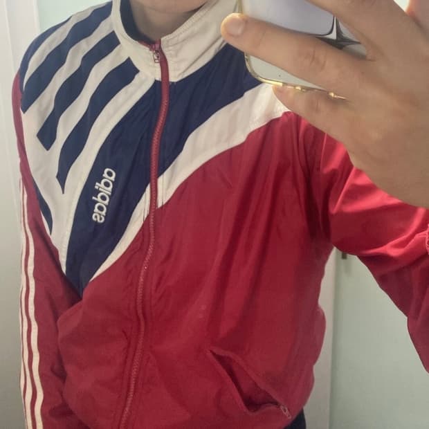 아디다스 바람막이