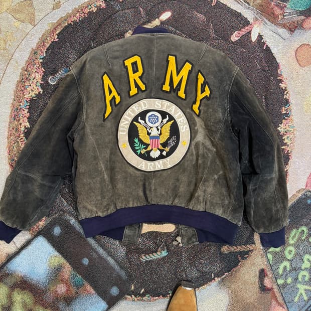 돈피 가죽 빈티지 봄버 자켓 