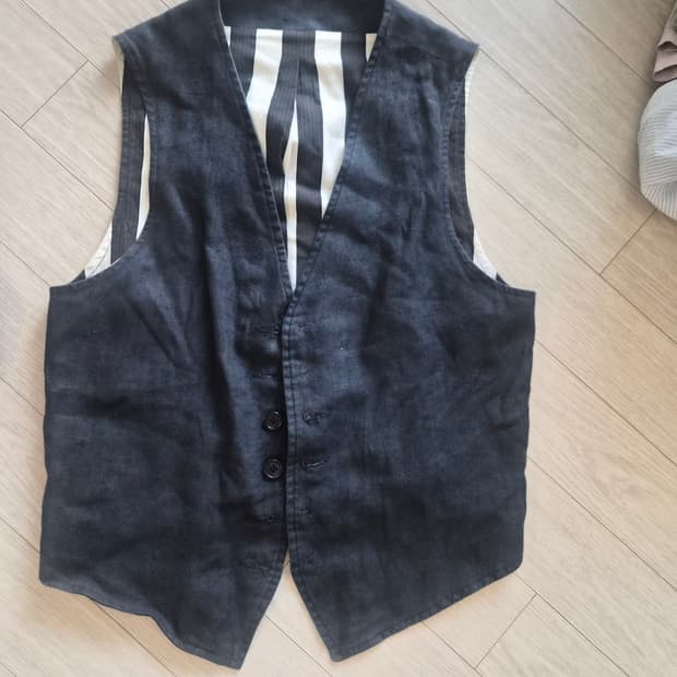 Ann demeulemeester(엔드뮐미스터)