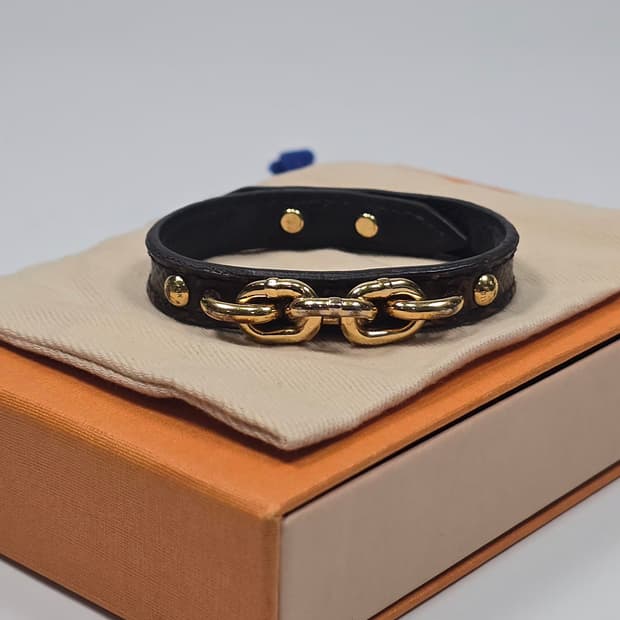루이비통 모노그램 트위스트 더 체인 팔찌