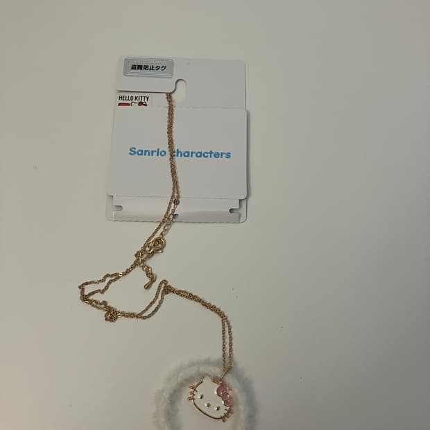 헬로키티 골드 퍼장식 목걸이 히메갸루 y2k