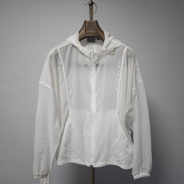 90 ) 뉴발란스 여성 화이트 시스루 바람막이 후드 집업