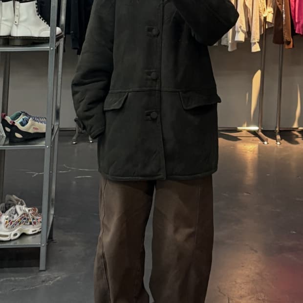 빌트모어 스웨이드 무스탕 하프 코트 A3415