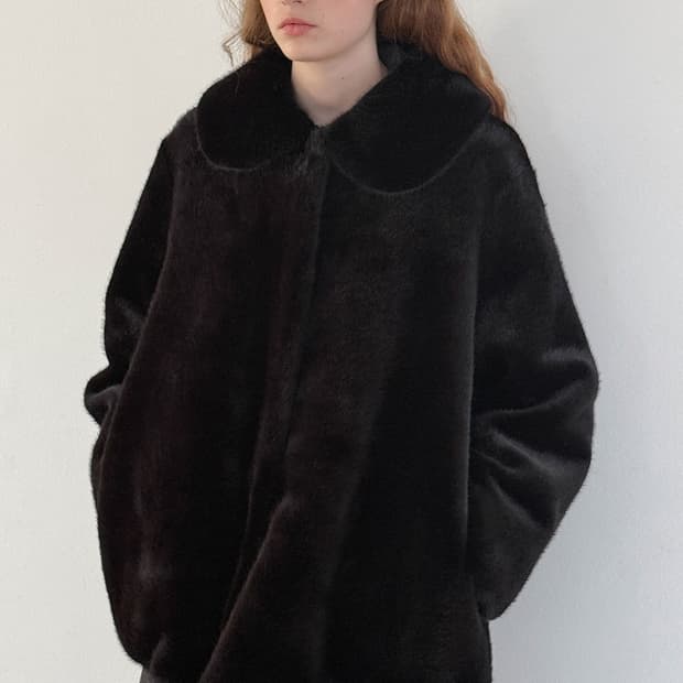 새상품 시눈 하프 퍼코트 블랙 Sn Half Fur Coat Black