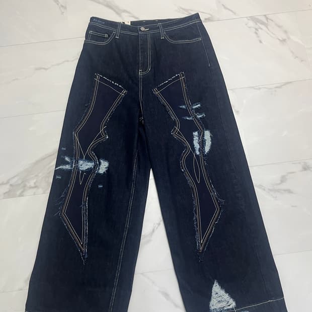 아더에러 Elve jeans