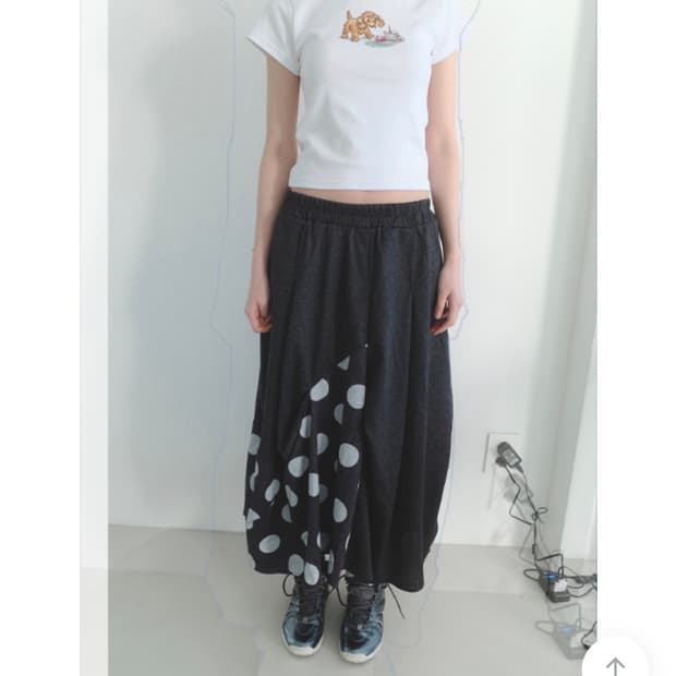 애프터먼데이 도트 밴딩 스커트