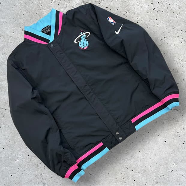 [L] 나이키 NBA 마이애미 히트 봄버 자켓 블랙 A767