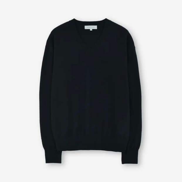 브라운야드 브이넥