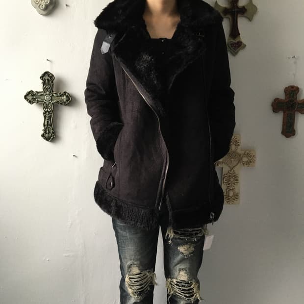 Fake fur layered belted mustang