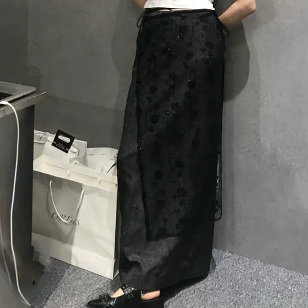 오데스 레이어드 스커트 블랙