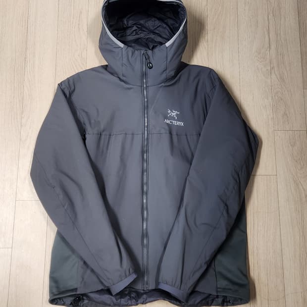 아크테릭스 후드 패딩 자켓 그레이 L (100-105)