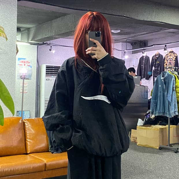 나이키 빅스우시 로고 올드스쿨 웜업 B2492