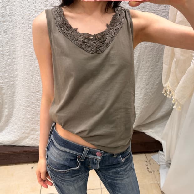 Khaki lace sleeveless