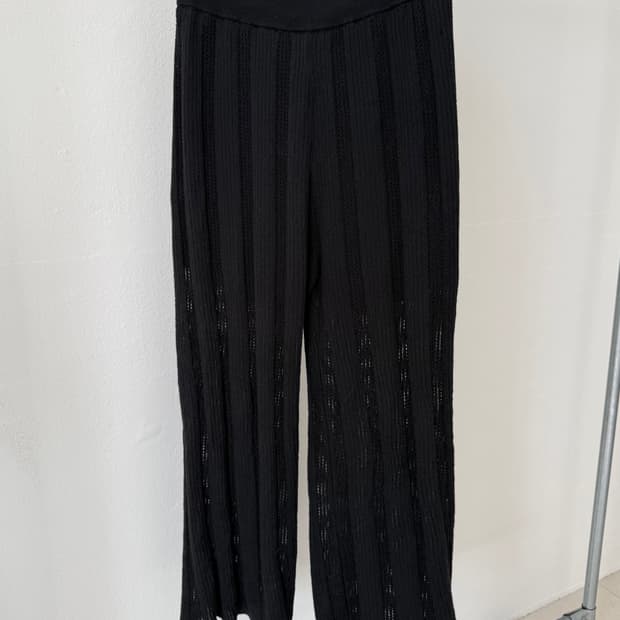 Niko and 펀칭 팬츠