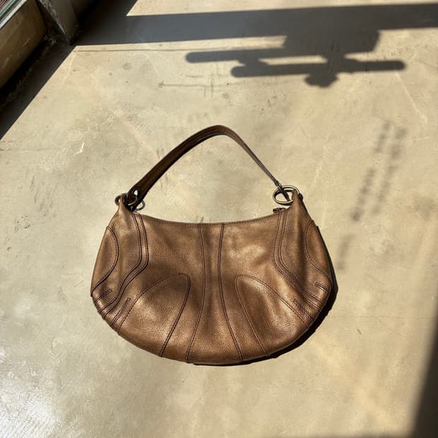 Banana Republic 레더 숄더백