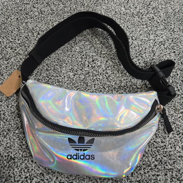 아디다스 bum bag 힙색 가방