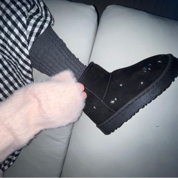 누이후스 별 어그부츠 숏 245(체감240)