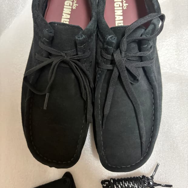 클락스 왈라비 고어텍스 260(uk7.5)