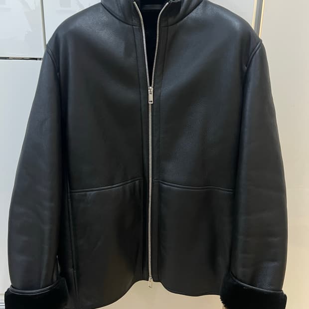 24fw 띠어리 양가죽 무스탕 시어링 xl (새상품급)