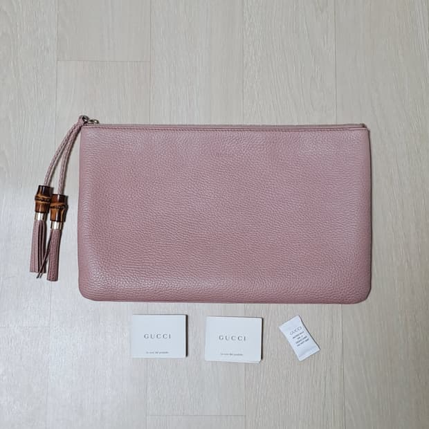 [100%/정품] 구찌 뱀부 태슬 레더 분홍 클러치,구찌클러치,구찌파우치