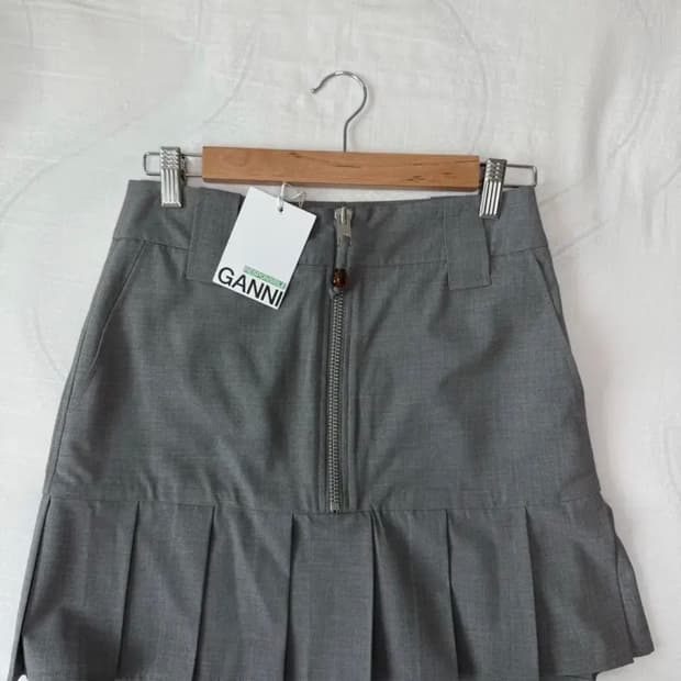 가니 스커트