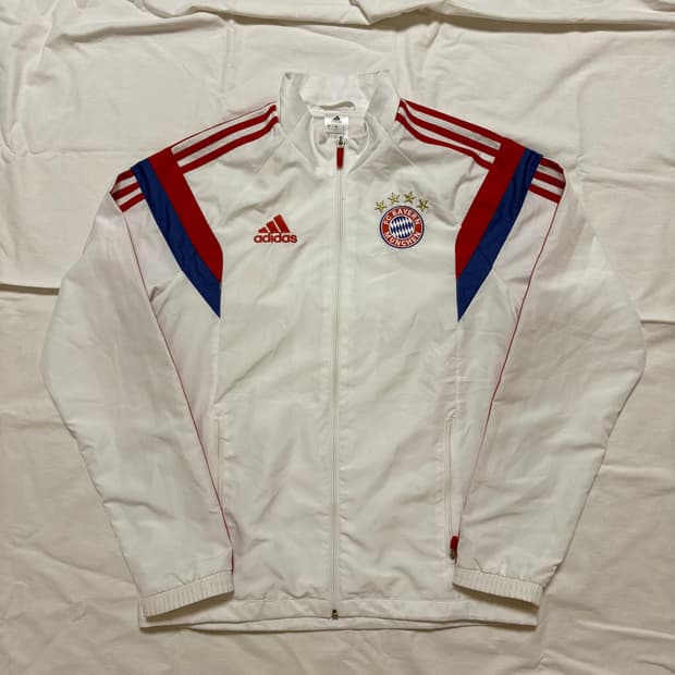 아디다스 뮌헨 축구 바람막이 s
