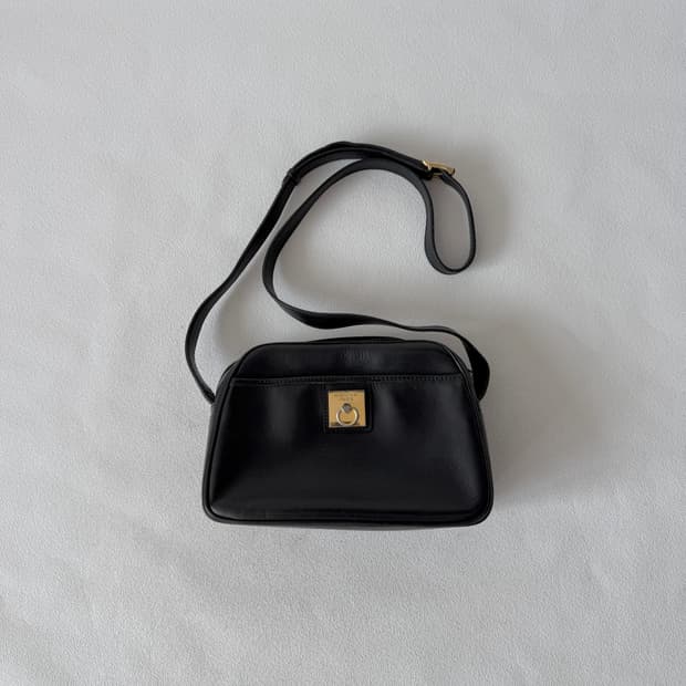 올드 셀린느(CELINE) 레더 크로스백(ITALY)