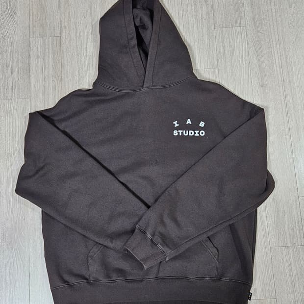 아이앱 스튜디오 브라운 후드 L사이즈