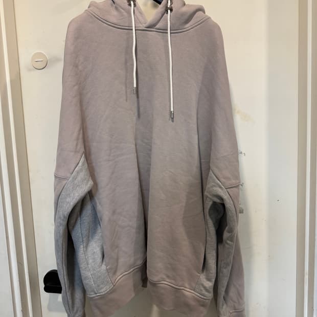 솔리드옴므 후드