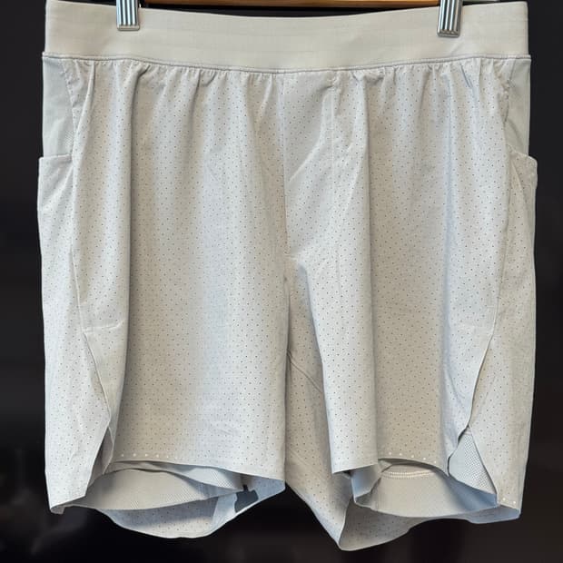 [M] 룰루레몬 패스트 앤 프리 라인드 러닝 쇼츠 5인치