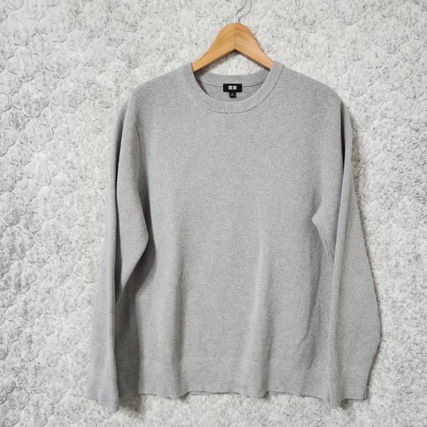 H749 [XL] 유니클로 라운드넥 니트
