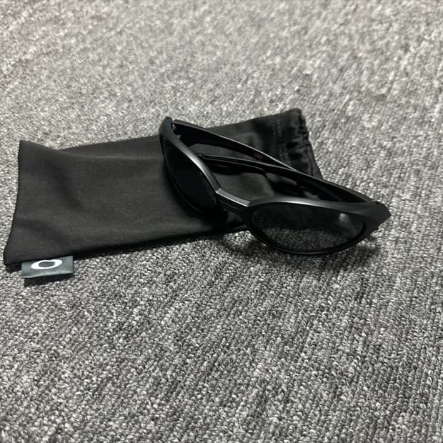 오클리 아이자켓