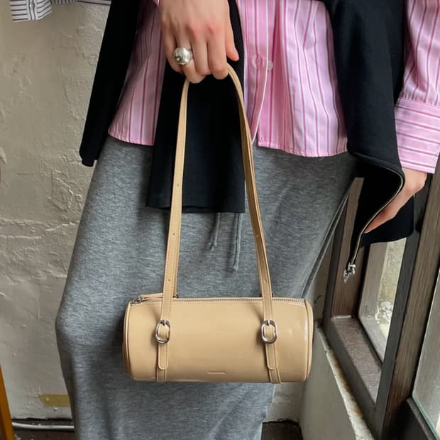 파인드카푸어 필로우백 신상 