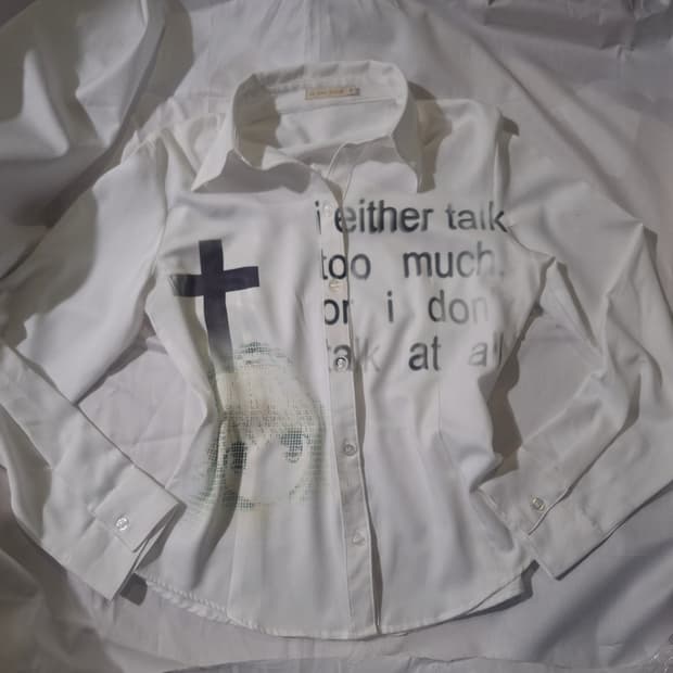 Talk too much shirts y2k 셔츠