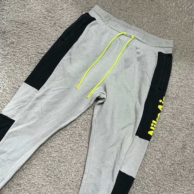 [100] 나이키 조거팬츠