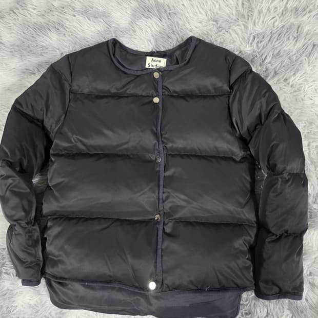 아크네 스튜디오 sophia paw14 패딩