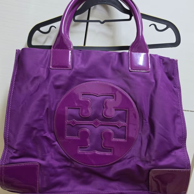 토리버치퍼플토드백 