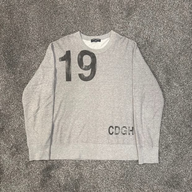 SS06 “19” Number Sweatshirt