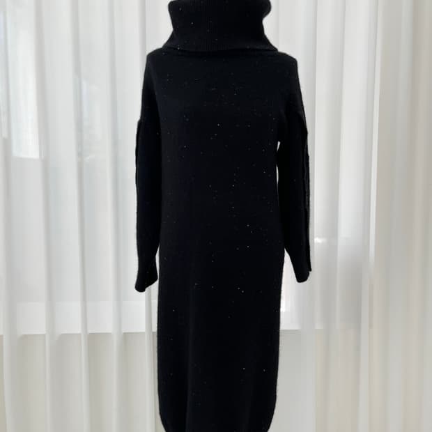 브루넬로 쿠치넬리 캐시미어 터틀넥 니트 원피스