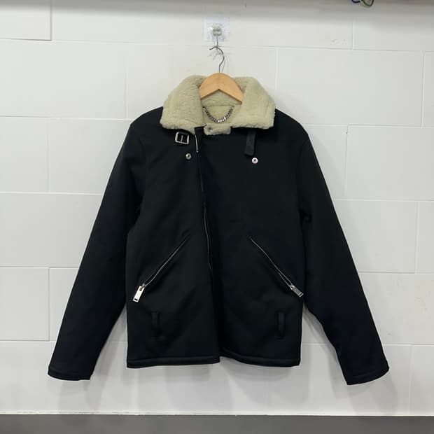 산드로 시어링 무스탕 자켓